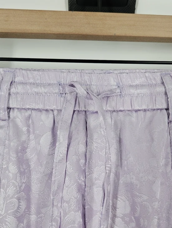 Dressed In Lala Lavender Purple Floral Satin Cargo Pants NWT - Picture 9 of 15
